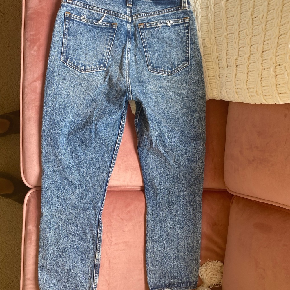 ✨ High Rise Mom Jean ✨ - Picture 7 of 7